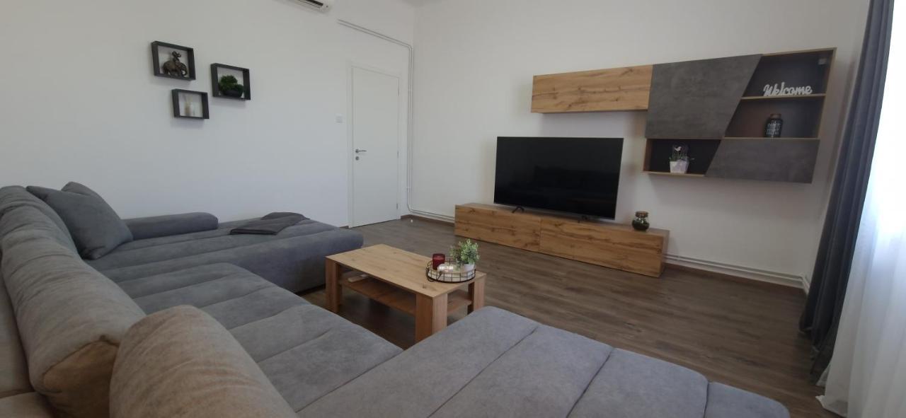Mc Centar Apartman Apartment Pula Luaran gambar