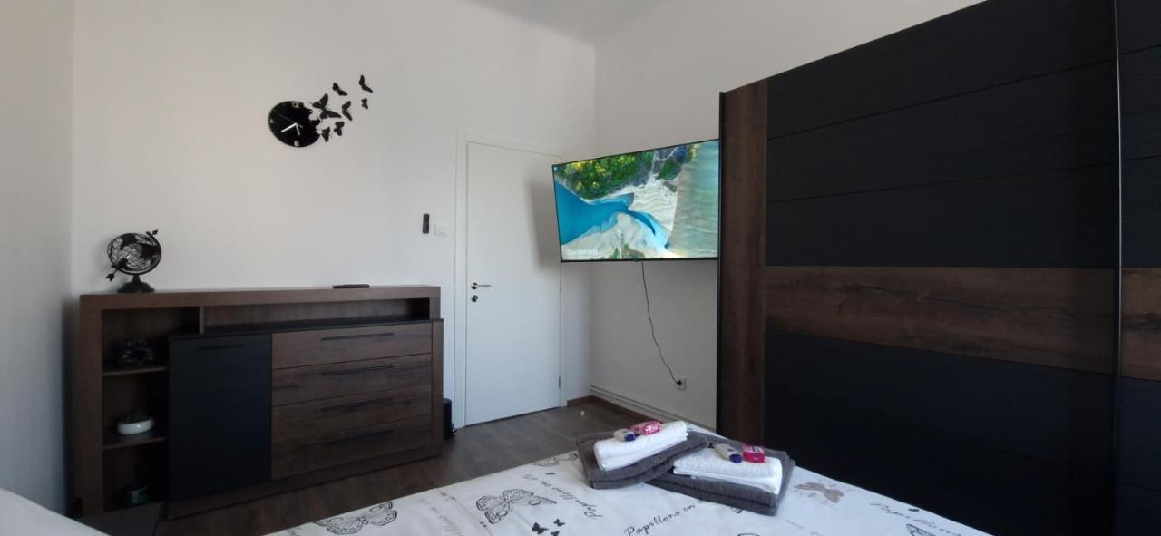 Mc Centar Apartman Apartment Pula Luaran gambar
